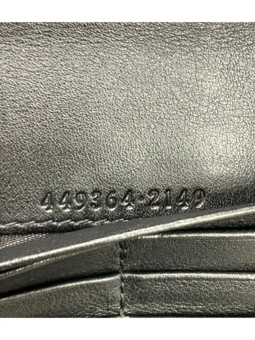 Gucci Zip Around Bifold Wallet Microguccissima